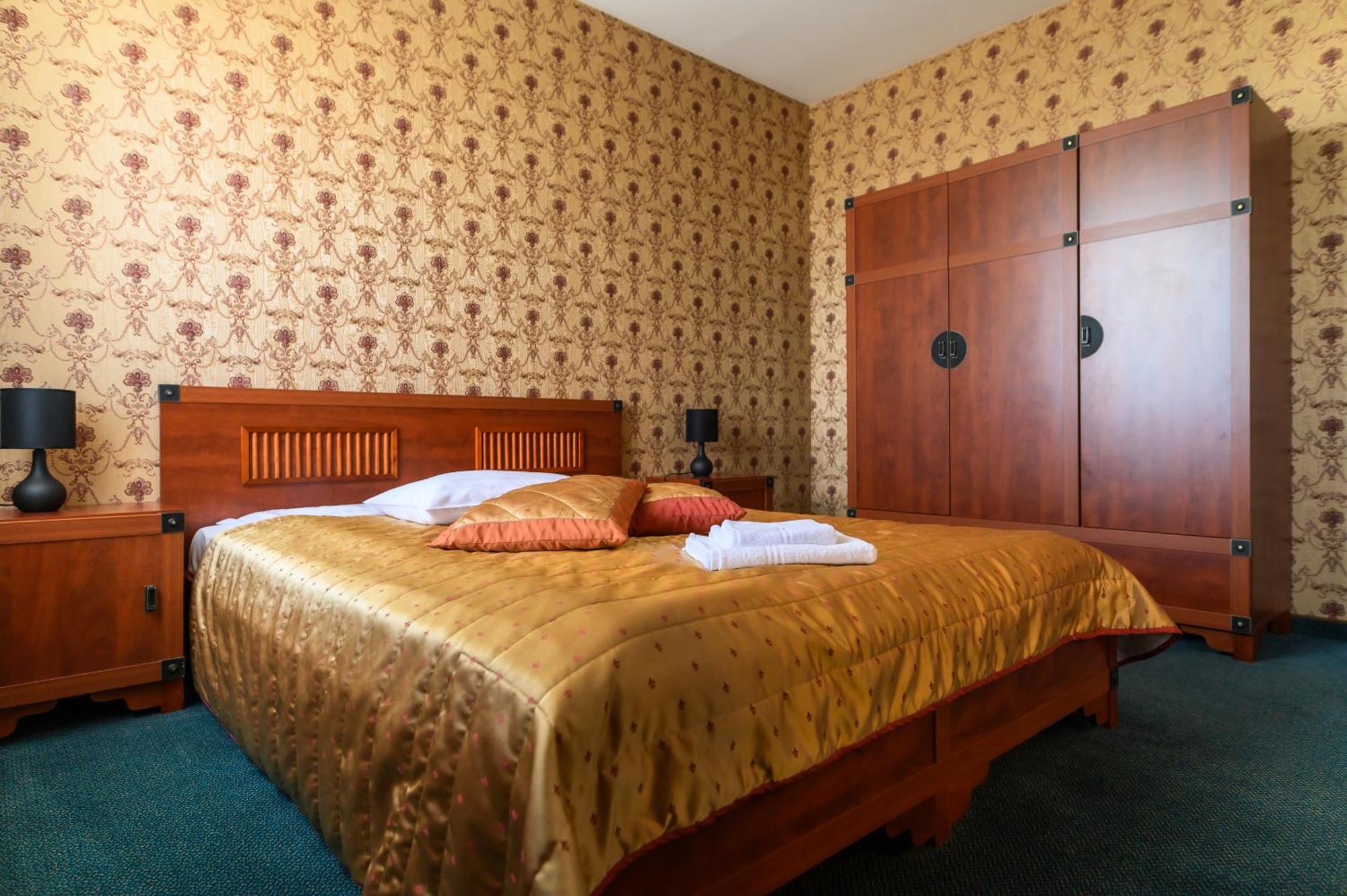 Hotel Synet Mažeikiai Eksteriør billede