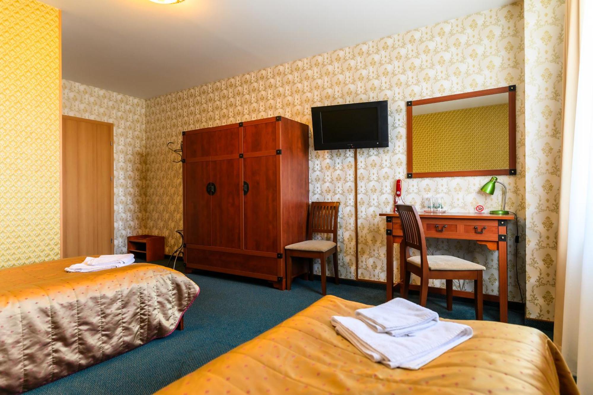 Hotel Synet Mažeikiai Eksteriør billede